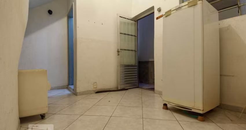 Casa à Venda - Chácara Inglesa, 4 Quartos,  300 m2