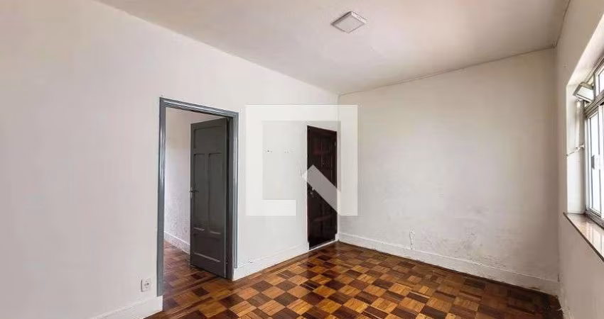 Casa à Venda - Ipiranga, 2 Quartos,  110 m2