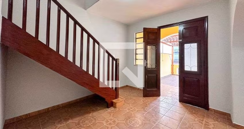 Casa à Venda - Vila Pompéia, 3 Quartos,  160 m2