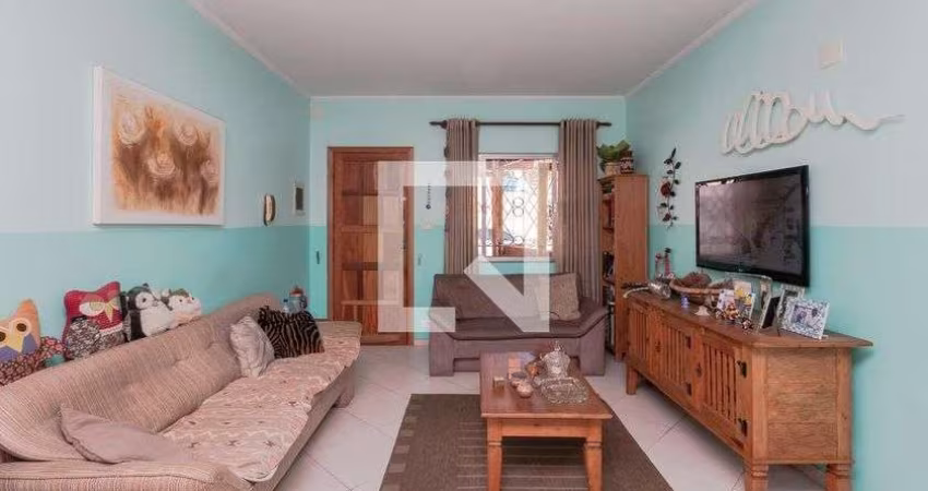 Casa à Venda - Bosque da Saúde, 2 Quartos,  140 m2