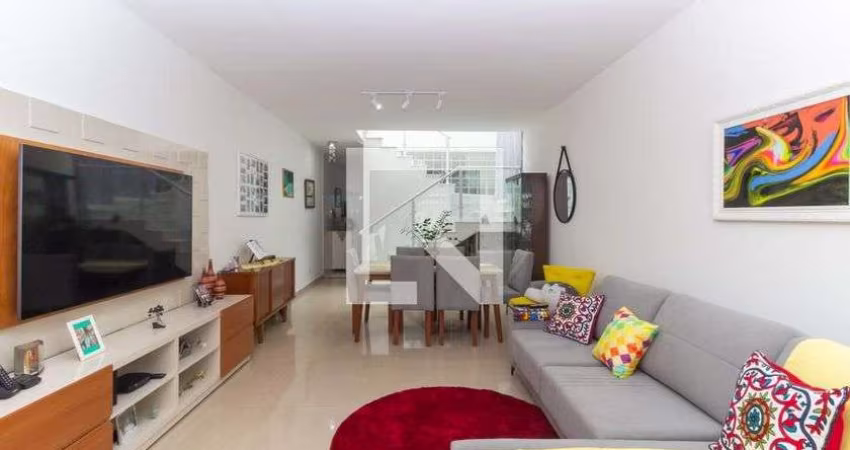 Casa à Venda - Ipiranga, 3 Quartos,  140 m2