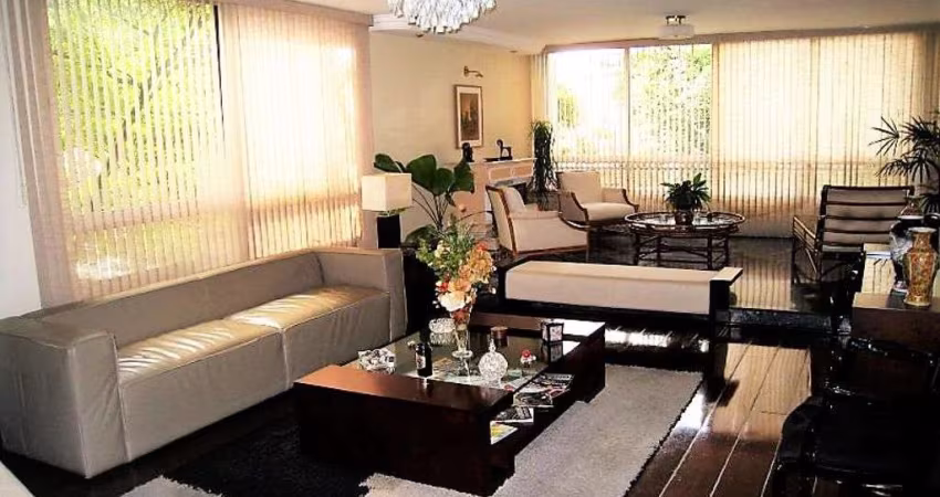 Apartamento à Venda - Aclimação, 4 Quartos,  230 m2