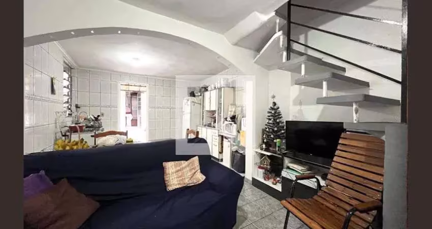Casa à Venda - Saúde, 3 Quartos,  80 m2