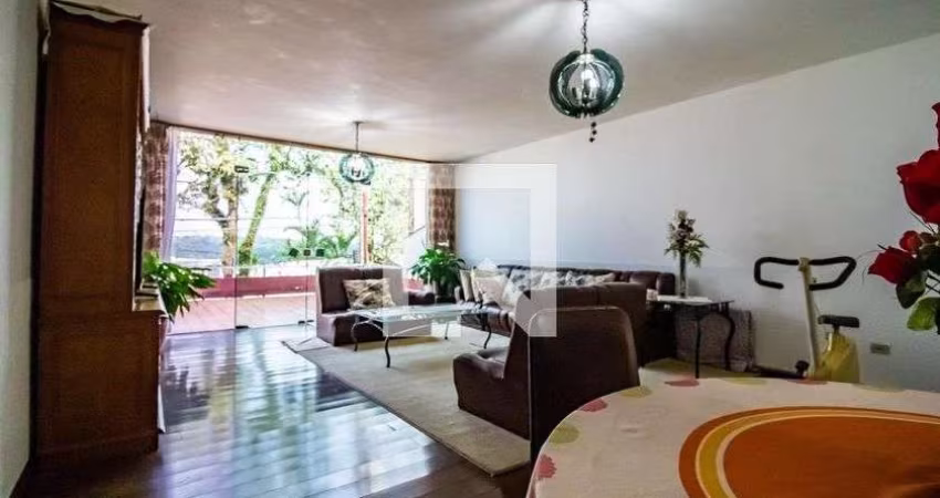 Casa à Venda - Jabaquara, 3 Quartos,  200 m2
