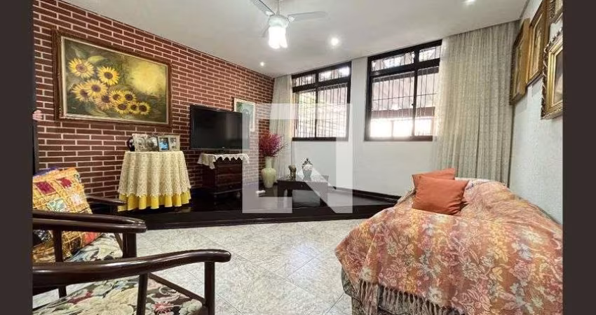 Casa à Venda - Planalto Paulista, 5 Quartos,  135 m2