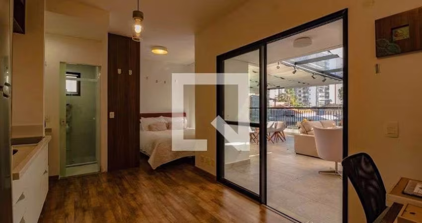 Apartamento à Venda - Saúde, 1 Quarto,  81 m2