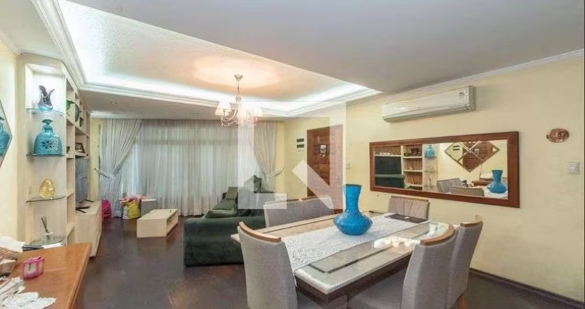 Casa à Venda - Bosque da Saúde, 4 Quartos,  280 m2