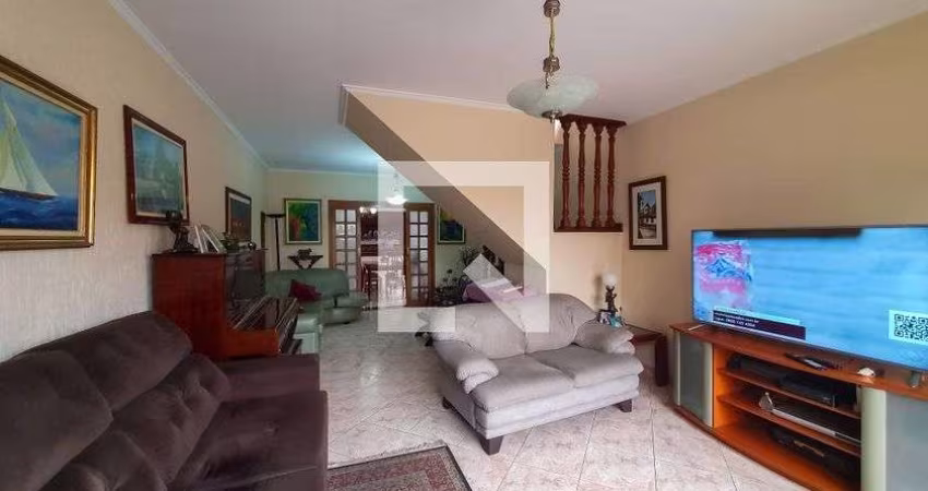 Casa à Venda - Ipiranga, 4 Quartos,  240 m2