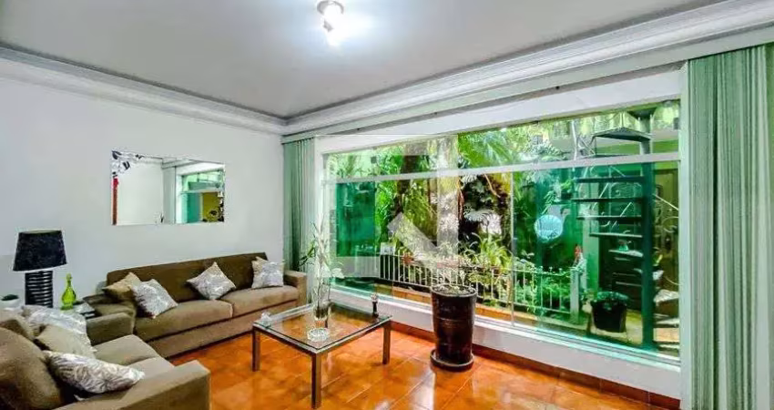 Casa com 3 quartos à venda na Rua Leme da Silva, 135, Mooca, São Paulo