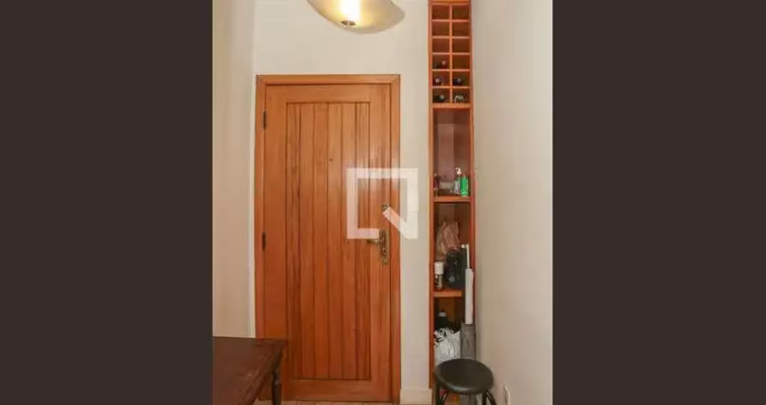 Apartamento à venda - jardim paulista, 2 quartos,  56 m2