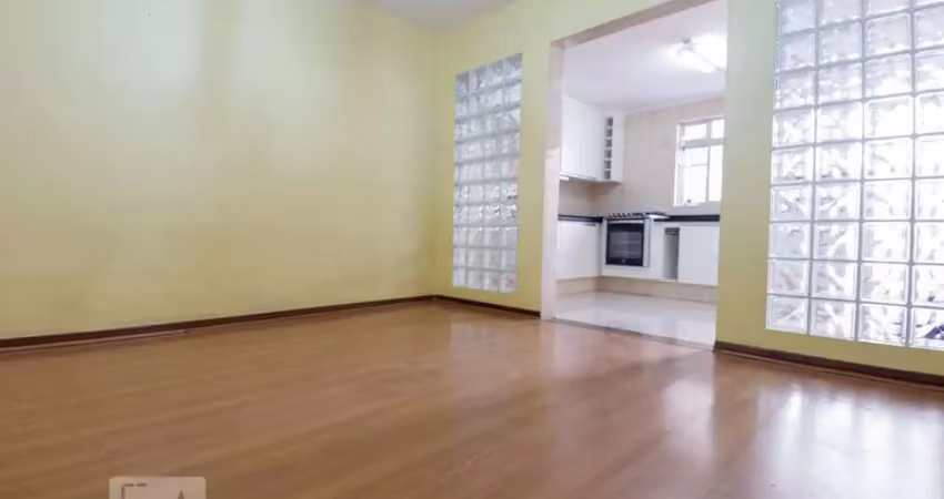 Casa com 2 quartos à venda na Rua das Rosas, 769, Chácara Inglesa, São Paulo