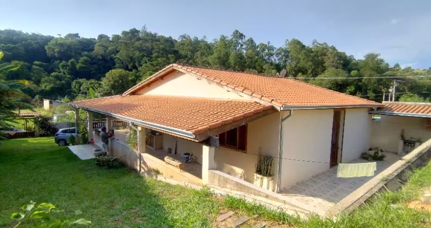 Chácara porteira fechada Mairinque-sp bairro dona Catarina