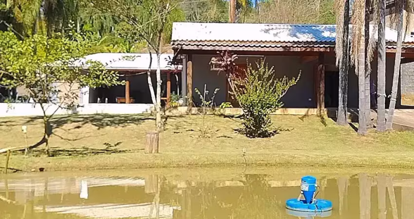 Chácara / sítio com 4 quartos à venda na Praça da Igreja, 139, Dona Catarina, Mairinque