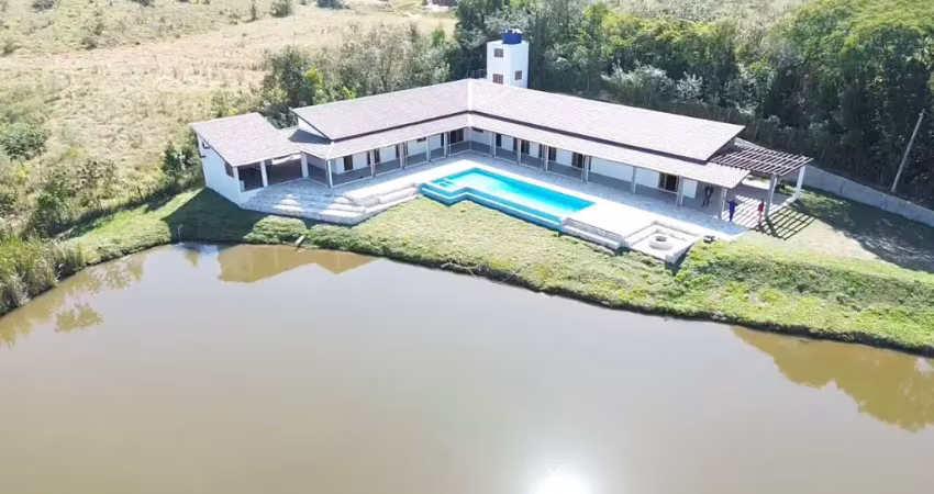 Chácara / sítio com 6 quartos à venda na Praça da Igreja, 139, Dona Catarina, Mairinque