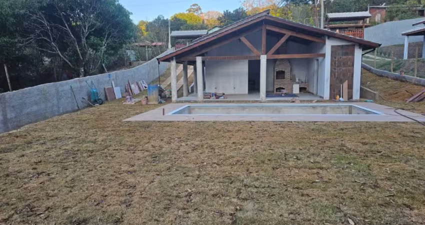 Chácara / sítio com 3 quartos à venda na Praça da Igreja, 139, Dona Catarina, Mairinque