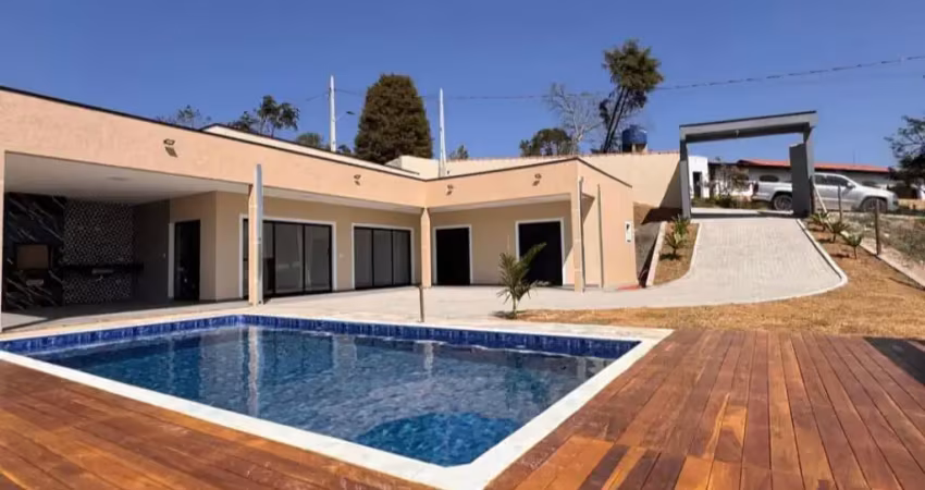Casa em condomínio fechado com 3 quartos à venda no Dona Catarina, Mairinque 
