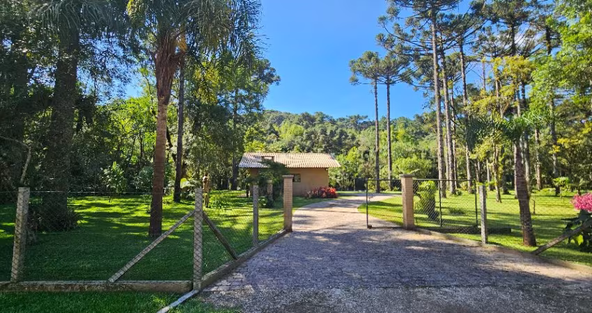 Morar com conforto junto a natureza não tem preço, olha isso!