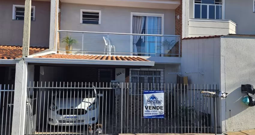 Porque não morar em um sobrado  semi mobiliado para chamar de seu