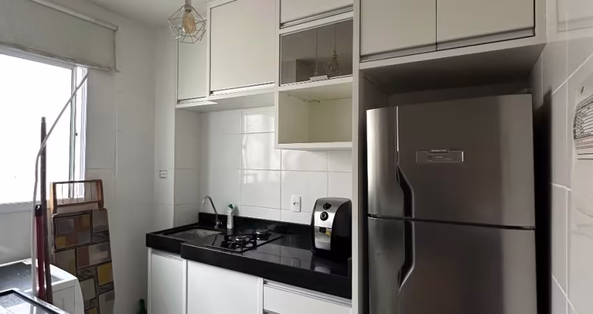 Lindo apartamento mobiliado com elevador