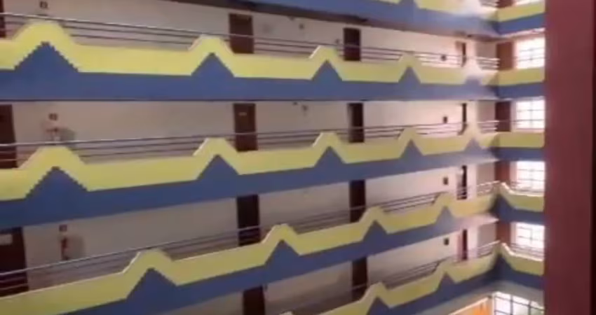 Alugo conjunto de 3 salas no centro comercial