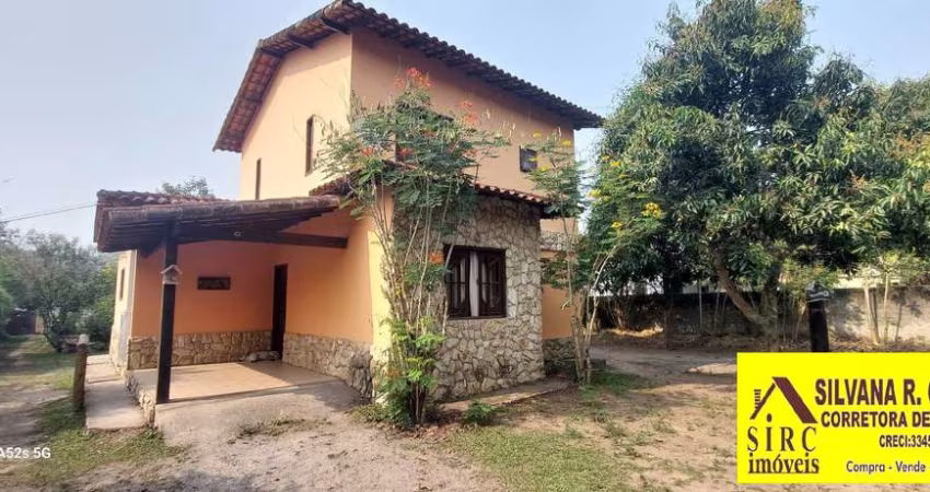 Itaocaia Valley-Chácara 1.600 M²-3 Qts-Lago Natural- R$ 550 Mil