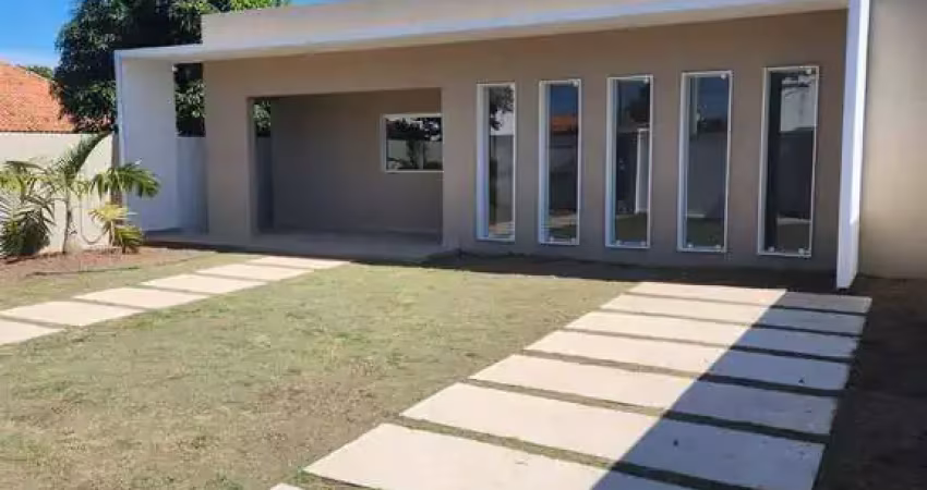Itaipuaçu-casa 3 qts - piscina-480 m² terreno-r$ 658 mil