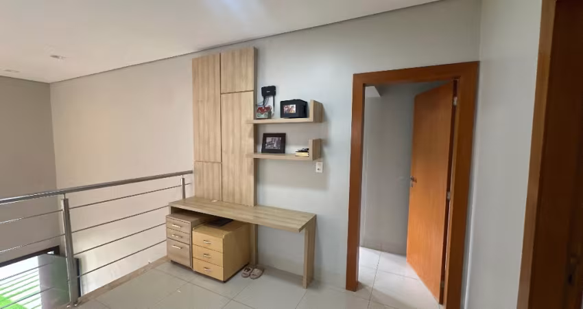 Sobrado à Venda no Condomínio Belvedere I - R$1.690.000,00