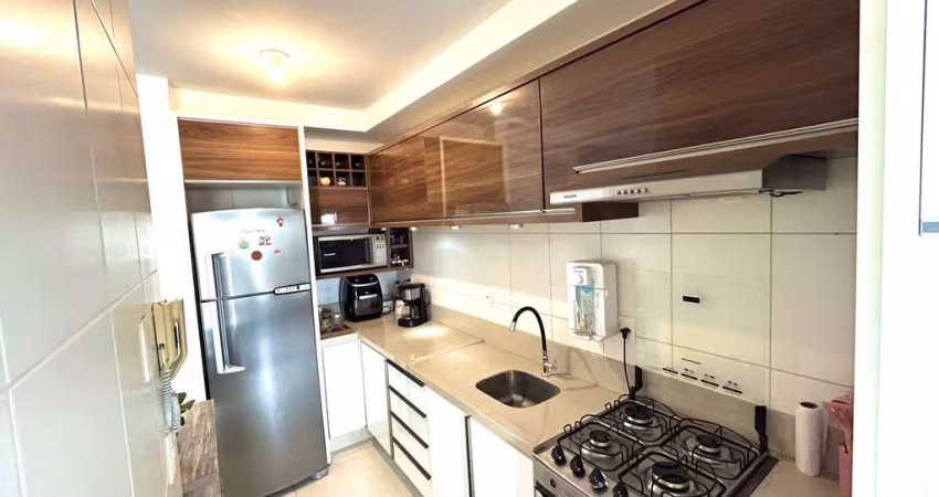 Apartamento à venda no bairro Centro em Palhoça/SC