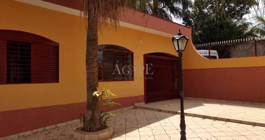 Casa à venda em Artur Nogueira, Jardim Ricardo Duzzi, com 3 quartos, com 233 m²