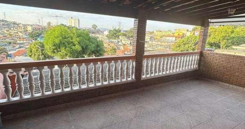 Casa com 3 dormitórios à venda, 196 m² por R$ 549.000,00 - Ayrosa - Osasco/SP