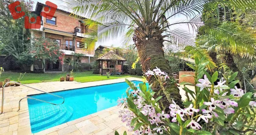 Sobrado à venda, 351 m² por R$ 1.600.000,00 - Nova Higienópolis - Jandira/SP