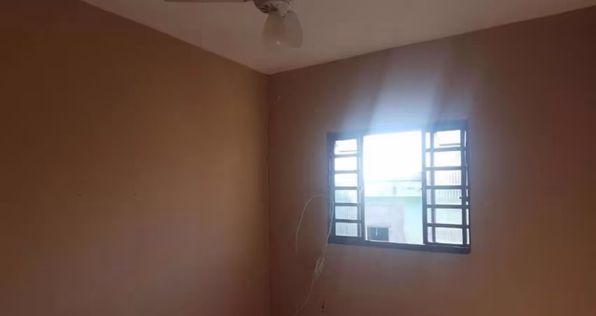 Casa com 1 dormitório para alugar, 40 m² por R$ 1.280,00 - Santo Antônio - Osasco/SP