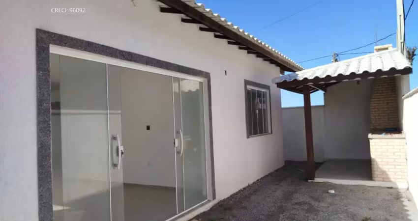 Casa à venda na Avenida João Figueiredo, Orla 500 (Tamoios), Cabo Frio