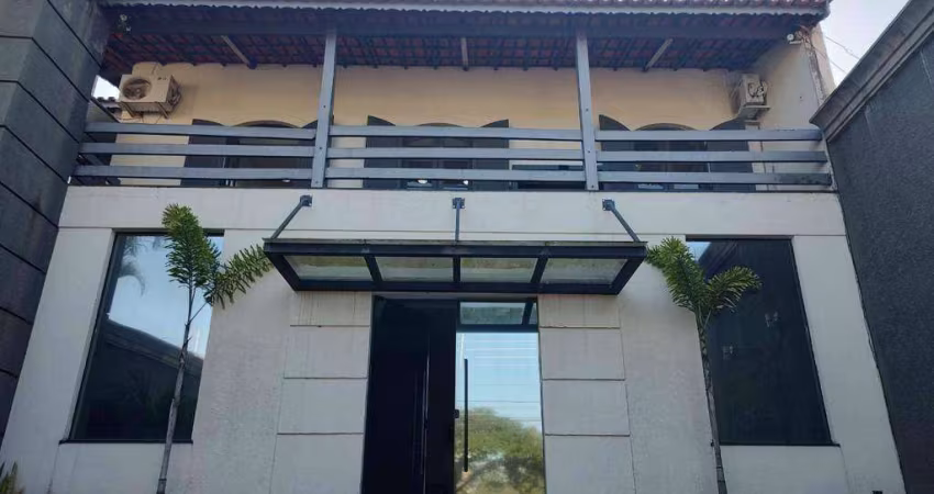 Sobrado à venda, 320 m² por R$ 2.000.000,00 - Cidade Satélite - Atibaia/SP