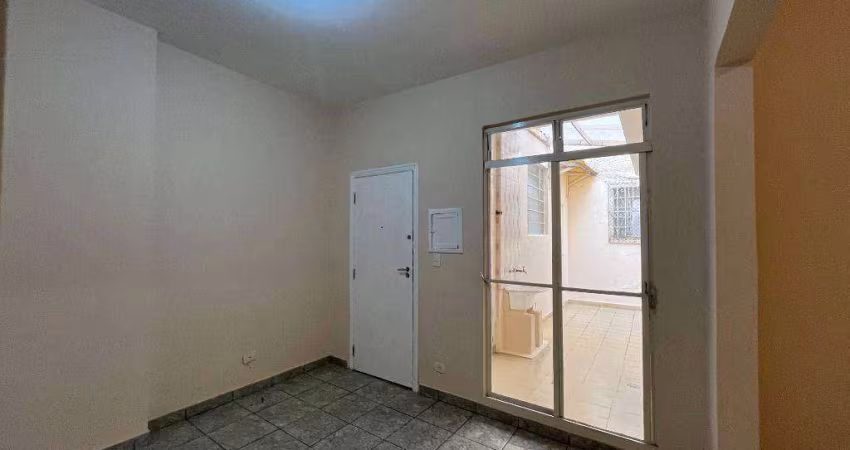 Apartamento com 3 dormitórios para alugar, 80 m² por R$ 2.996,00/mês - Belenzinho - São Paulo/SP