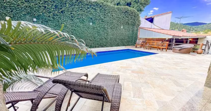 Venda  casa em condomínio fechado e tranquilo no pechincha, em jacarepaguá