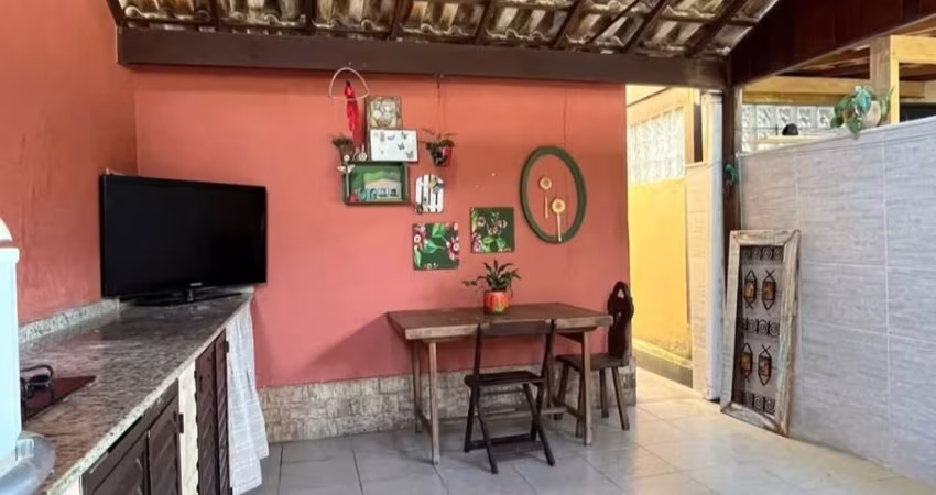 Casa duplex em condomínio na Taquara