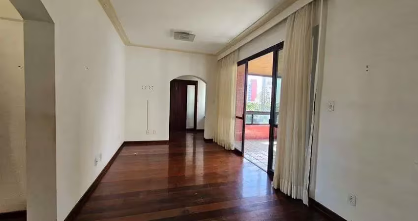 2/4 SENDO 2 (DUAS) SUÍTES, 105M² DE ÁREA, NASCENTE, 2 (DUAS) VAGAS, PISCINA, SALÃO DE FESTA,PORTARIA