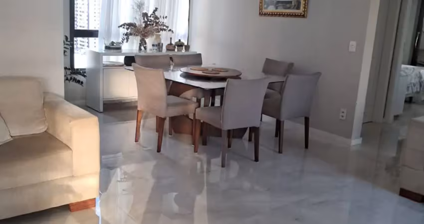 Apartamento 4/4, 2 suítes, 140m², 3 garagens, lazer completo, andar alto, infraestrutura total