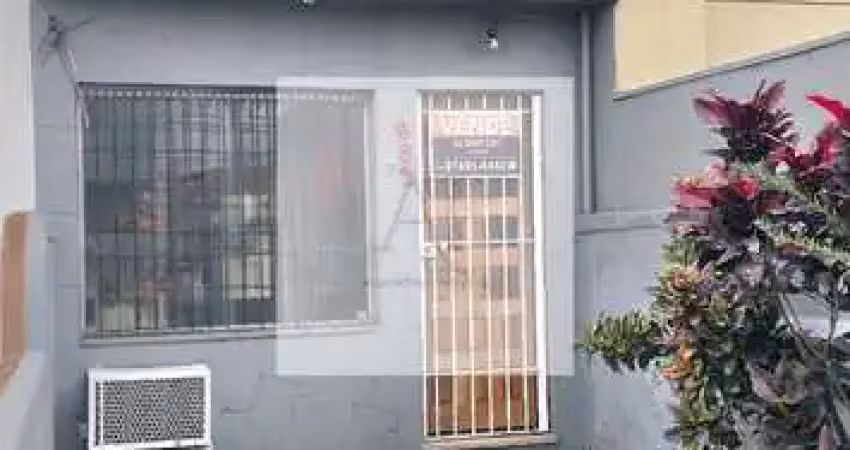 Casa com 2 quartos para alugar na Rua Cerro Corá, 982, Vila Romana, São Paulo