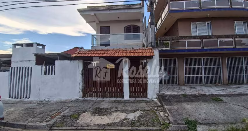 Sobrado para locação mensal com 03 dormitórios, PONTAL DO PARANA - PR