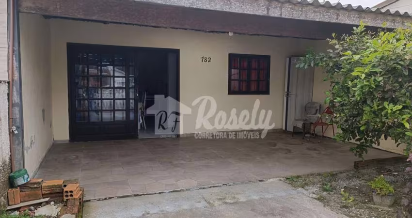 Casa à venda, Balneário Praia de Leste PONTAL DO PARANA - PR com 03 dormitórios.