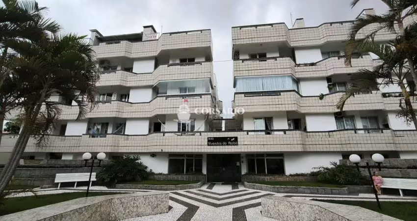 Cobertura em condomínio club no centro de Caiobá