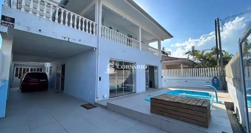 Sobrado 4 quartos quadra mar em Pontal do Paraná