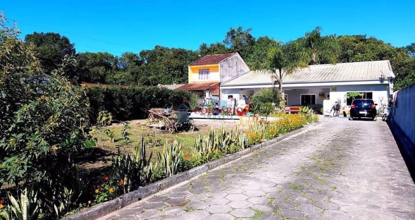 Casa 3 quartos com piscina em Ipanema