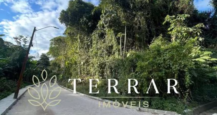 Terreno São Francisco/Villas 2.700 m²