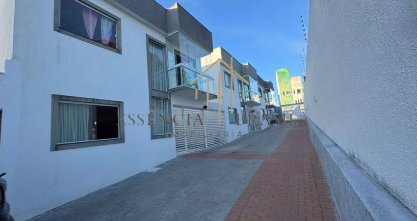 Vendo Casa 03 Suítes - Miragem