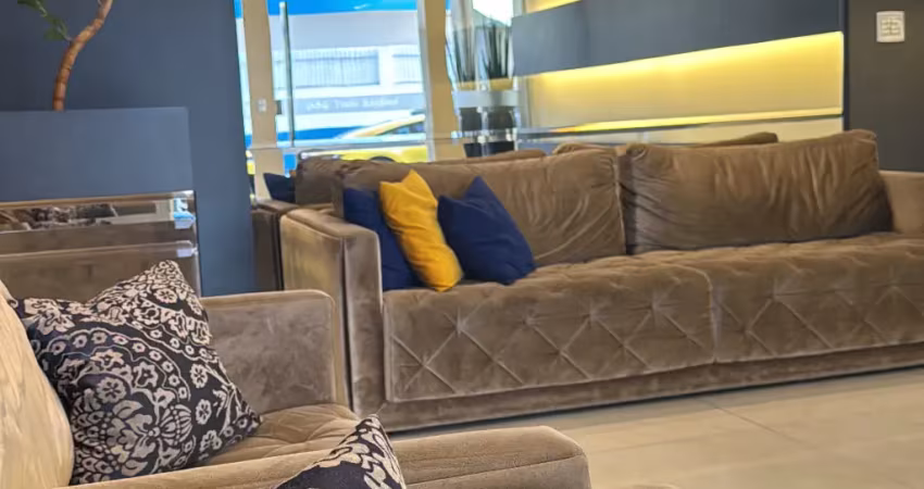 Luxo, localização e bem-estar à sua altura. este apartamento mobiliado com 223m² em