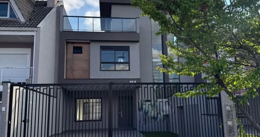 Sobrado triplex 3 quartos com amplo terraço e quintal no jardim das américas