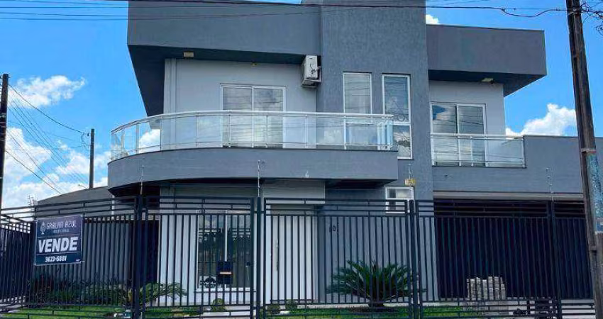 Sobrado com 3 dormitórios à venda, 160 m² por R$ 799.000,00 - Santana - Guarapuava/PR